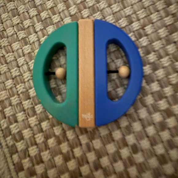 Tegu Swivel Bug - Picture 1 of 3